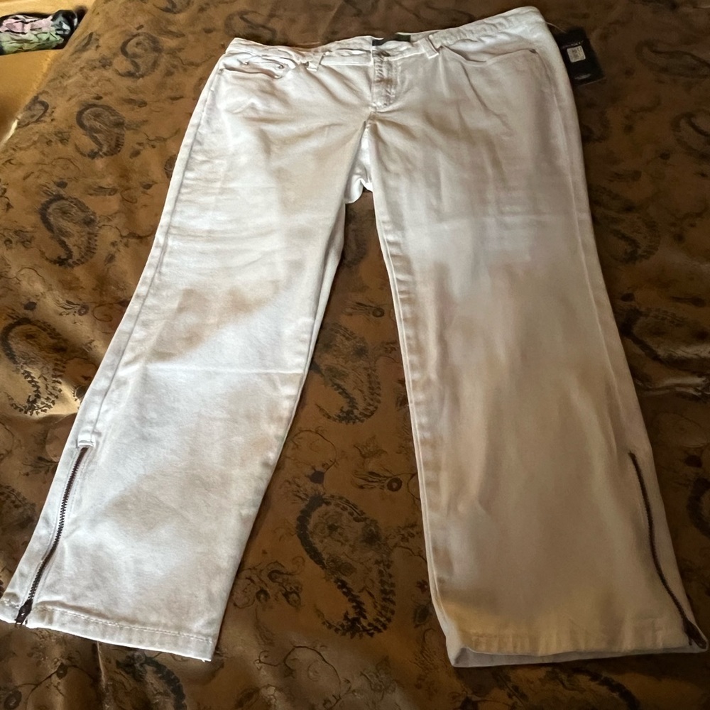 KAREN KANE ZIPPER CAPRI PANTS